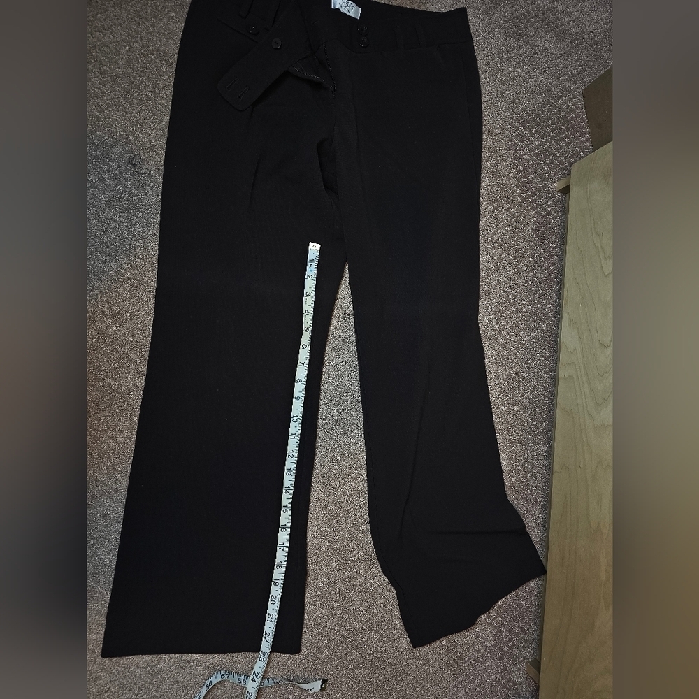 Classic Black Ann Taylor LOFT Petite Pants - Size 10P